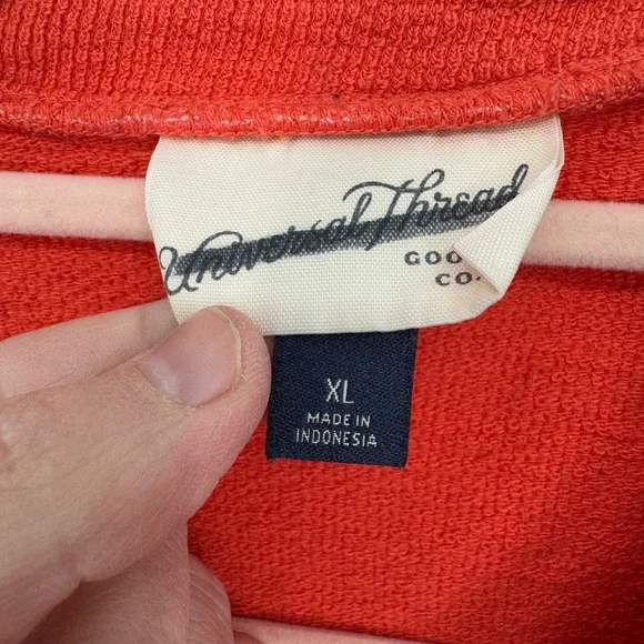 Universal Thread Red Half Button-Down Women's Knit Shirt - Picture 5 of 6